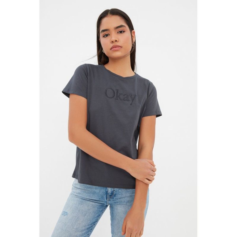 NWT Trendyol Women Regular fit Crew neck Knit T-Shirt